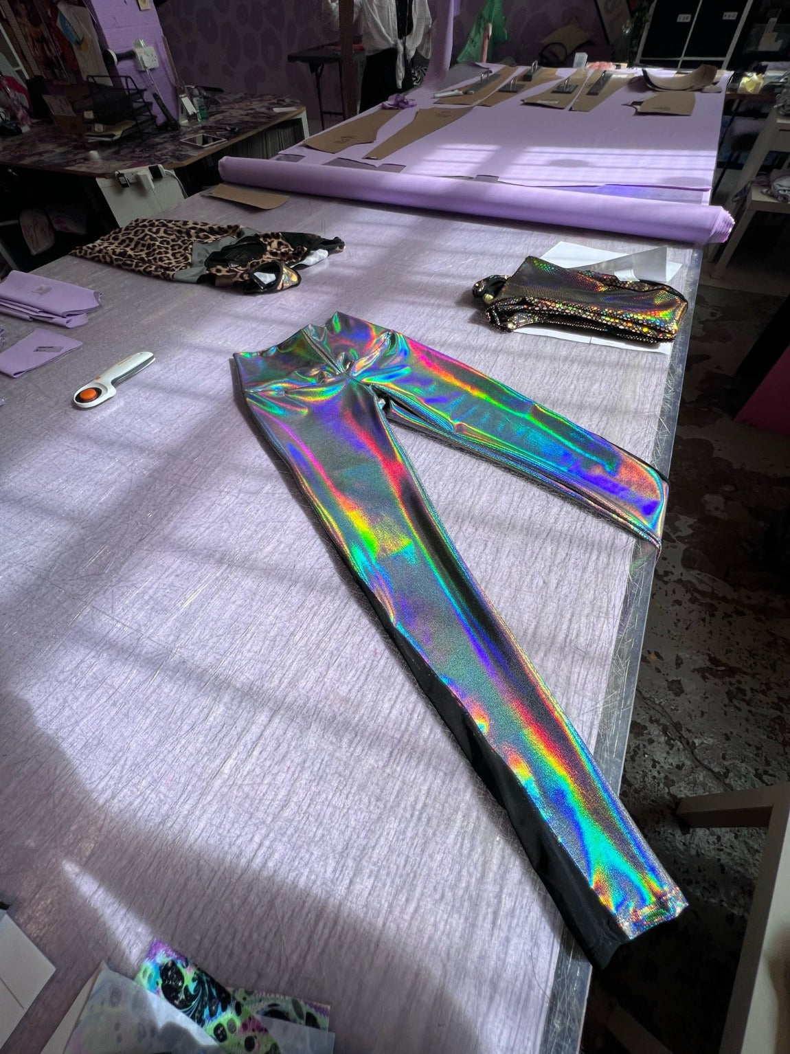 holographic silver lycra leggings